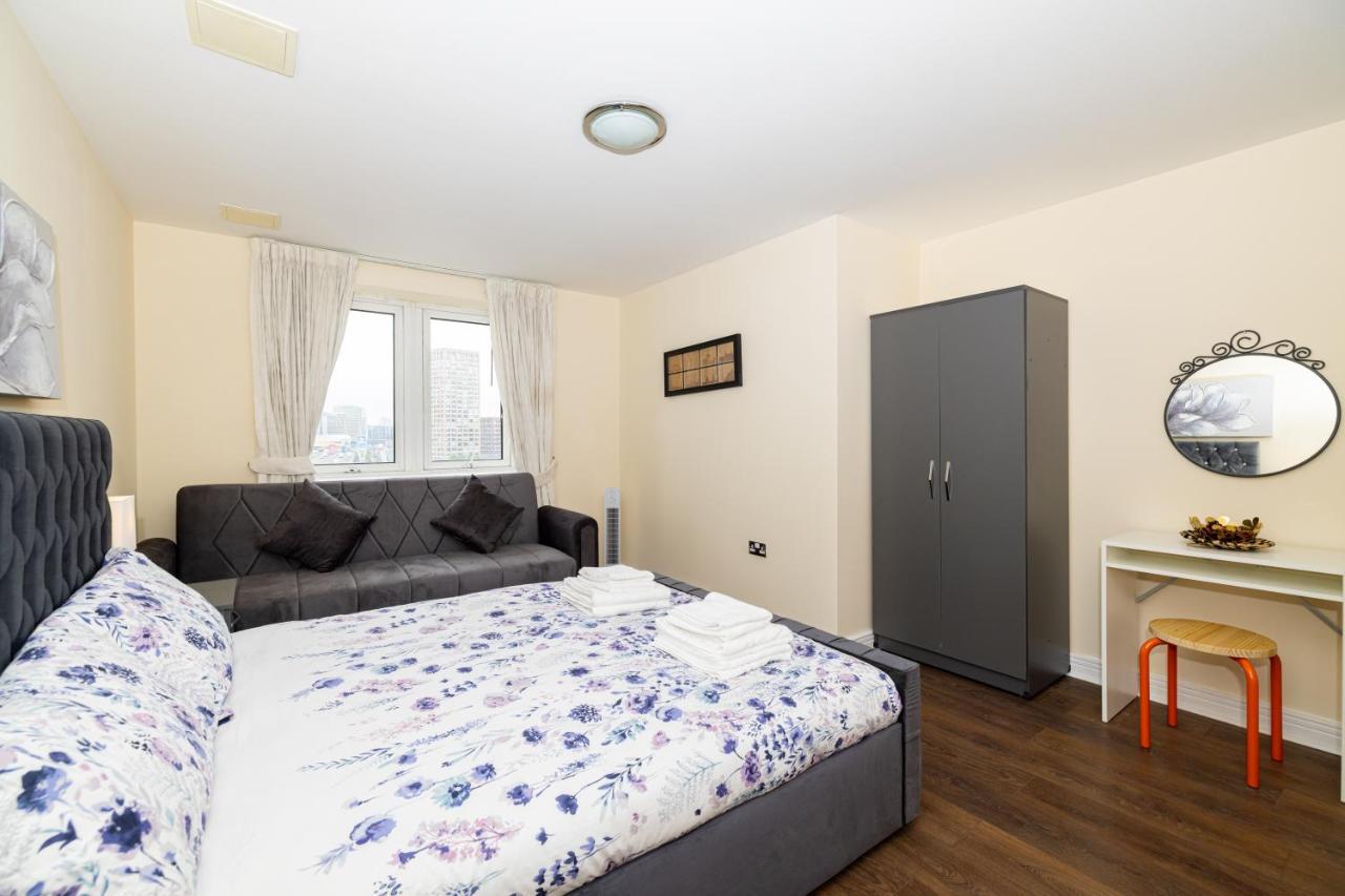 Two Bed Apartment Near Canary Wharf 伦敦 外观 照片