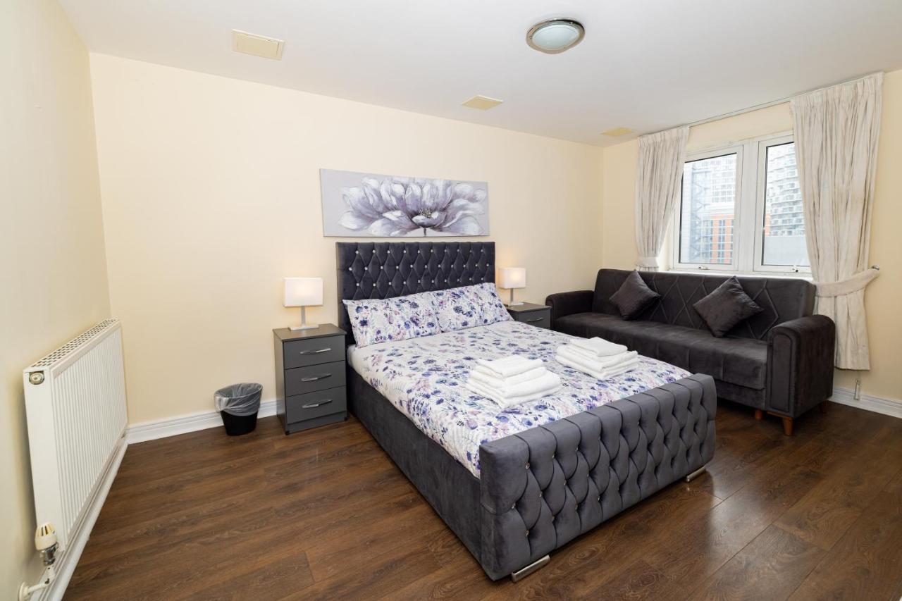 Two Bed Apartment Near Canary Wharf 伦敦 外观 照片