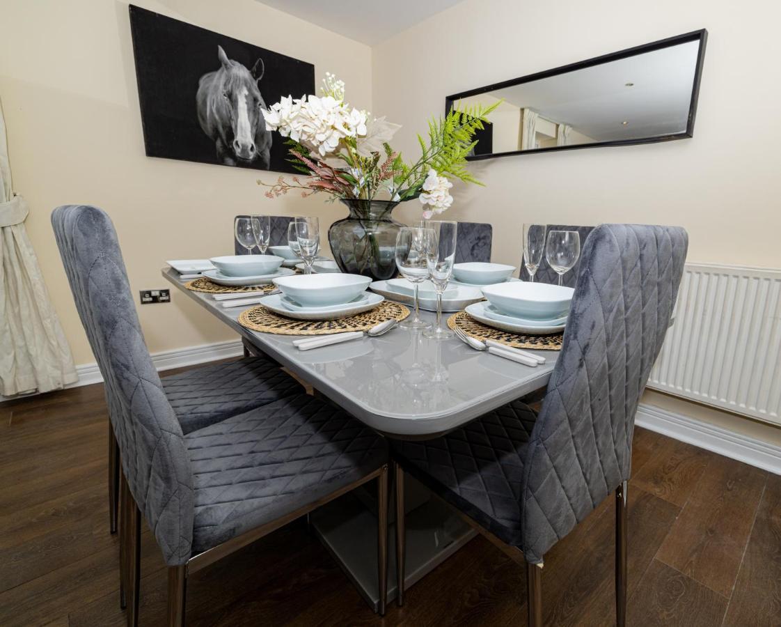 Two Bed Apartment Near Canary Wharf 伦敦 外观 照片