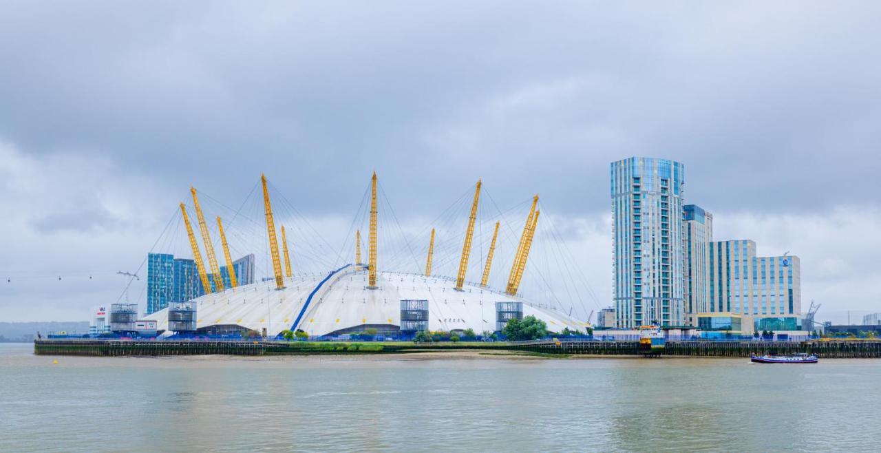 Two Bed Apartment Near Canary Wharf 伦敦 外观 照片