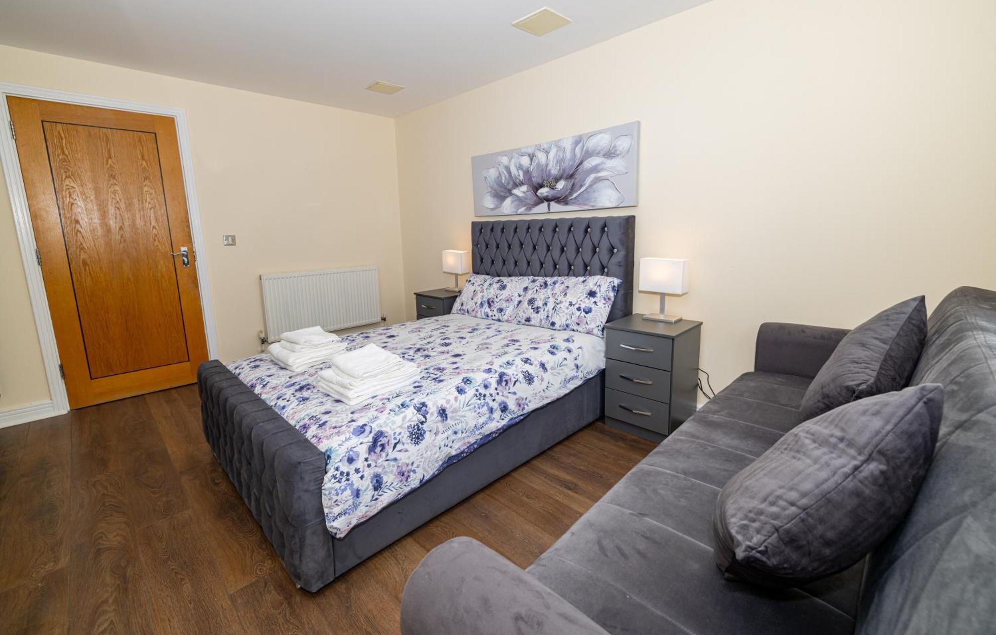 Two Bed Apartment Near Canary Wharf 伦敦 外观 照片